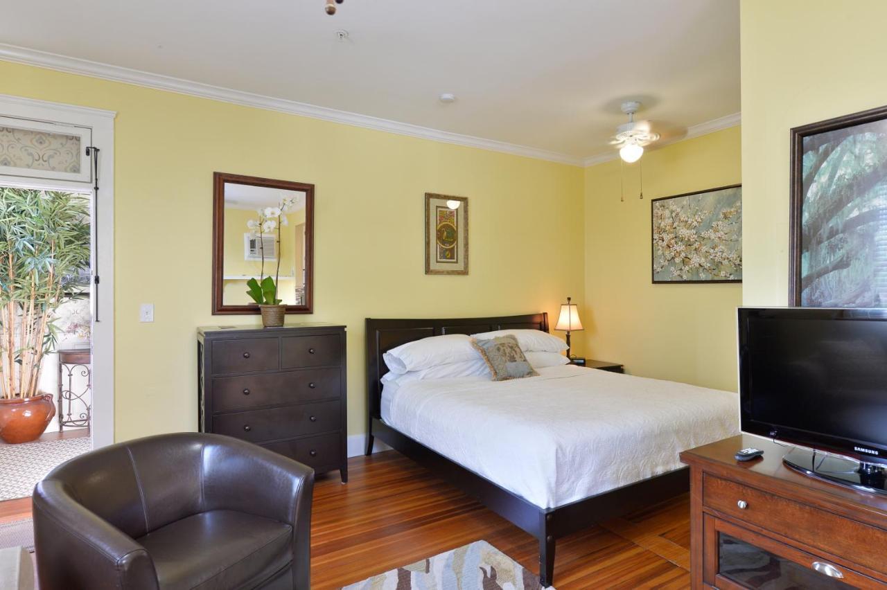 Old Colorado Inn Stuart Ngoại thất bức ảnh